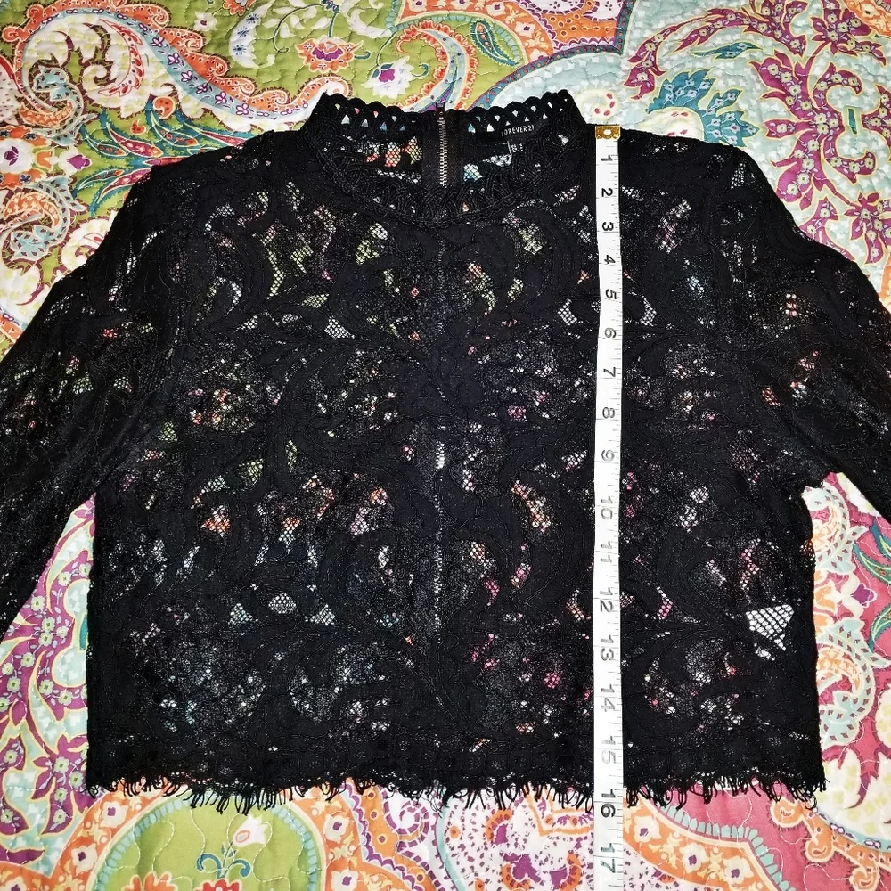 Forever 21 Lace Design Bell Sleeve Crop Top - Picture 7 of 9